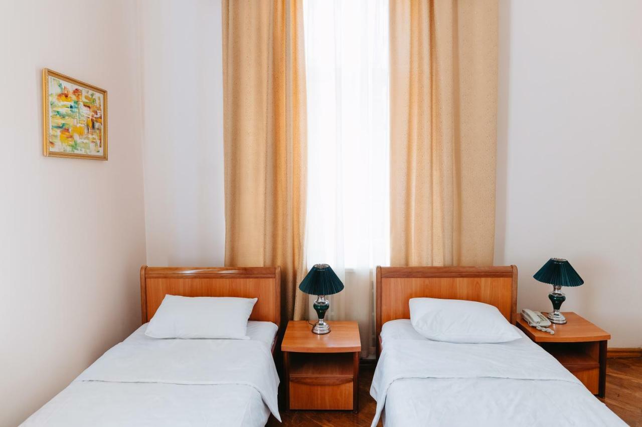 Lion B&B Samarkand Bagian luar foto